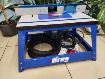 Фрезер Makita RP 2301 FC со столом KREG PRS2100