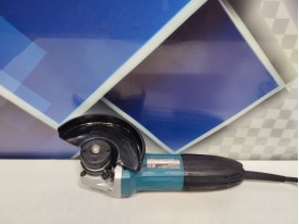 Шлифмашина угловая Makita GA 5030 