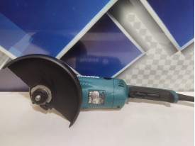 Шлифмашина угловая Makita GA 9020 
