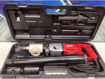 Дрель для сухого алмазного сверления Milwaukee DD2-160XE
