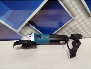 Угловая шлифмашина Makita 9565 CVR