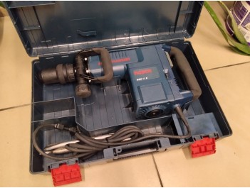 Молоток отбойный Bosch GSH 11 E
