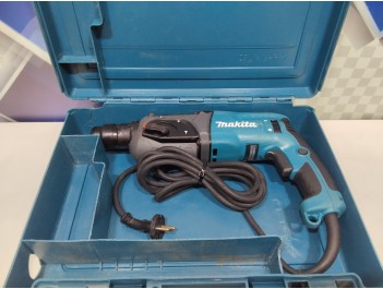 Перфоратор Makita HR 2470 