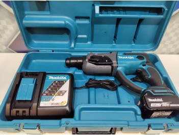 Перфоратор Makita DHR 202 