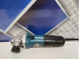  Угловая шлифмашина Makita GA 5040 C