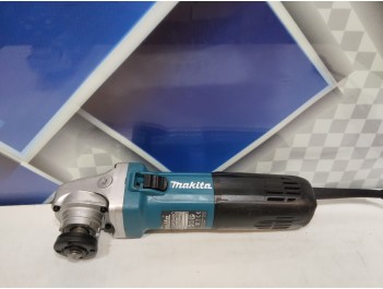  Угловая шлифмашина Makita GA 5040 C