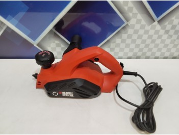 Электрический рубанок Black Decker KW 712 