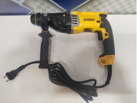 Перфоратор DeWALT D 25143