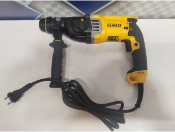 Перфоратор DeWALT D 25143