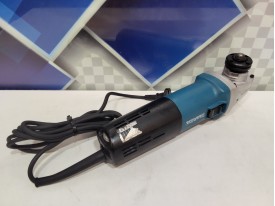 Угловая шлифмашина Makita 9565 CVR