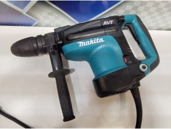 Перфоратор Makita HR 4011 C 