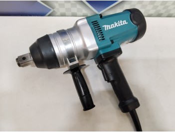 Гайковерт  Makita TW 1000 