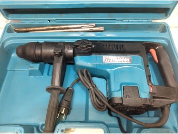 Перфоратор  Makita HR 5001 C 