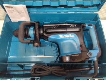 Молоток отбойный Makita HM 1213 C