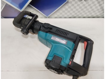 Перфоратор  Makita HR 5001 C 