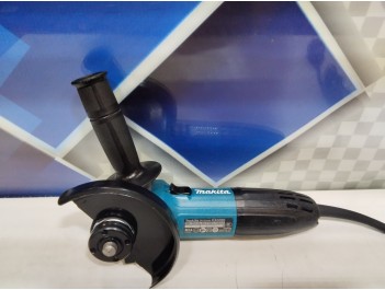 Шлифмашина угловая Makita GA 5030 