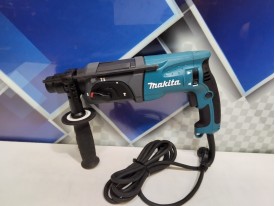 Перфоратор Makita HR 2470 