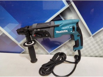 Перфоратор Makita HR 2470 