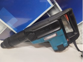 Перфоратор  Makita HR 5001 C 