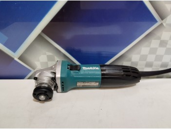 Шлифмашина угловая Makita GA 5030  (б/у)
