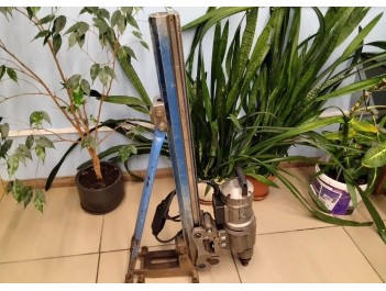 Дрель алмазного бурения Bosch GDB 350 WE