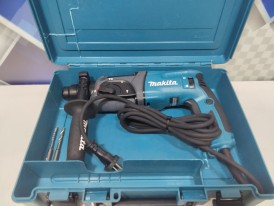 Перфоратор Makita HR 2470 