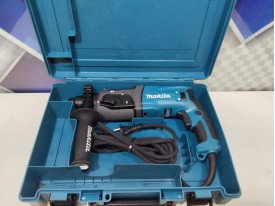 Перфоратор Makita HR 2470 FT (б/у)