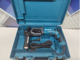 Перфоратор Makita HR 2470  (б/у)