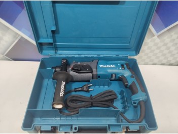 Перфоратор Makita HR 2470  (б/у)