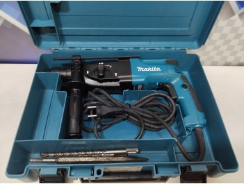 Перфоратор Makita HR 2450 FT (б/у)