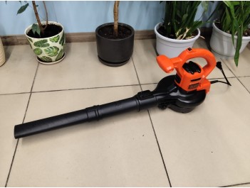 Воздуходувка Black&Decker BEBLV 290 б/у