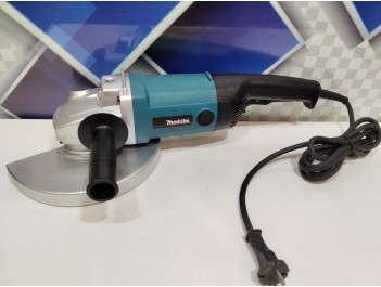 Угловая шлифмашина MAKITA 9069 