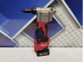 Заклепочник MILWAUKEE M12 BPRT