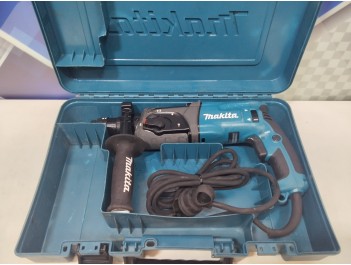 Перфоратор Makita HR 2470 FT (б/у)