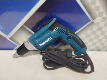  Шуруповерт Makita FS 6300  (б/у)