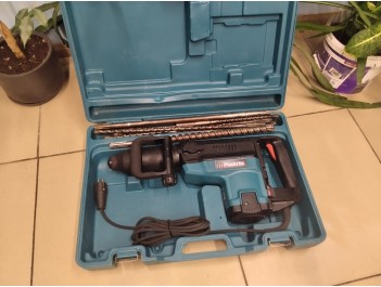Перфоратор  Makita HR 5001 C 