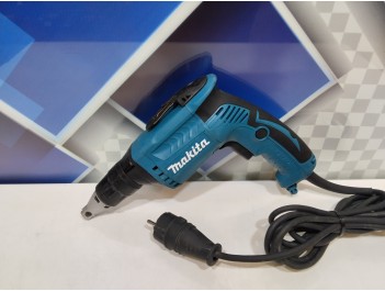 Шуруповерт Makita FS 4000 