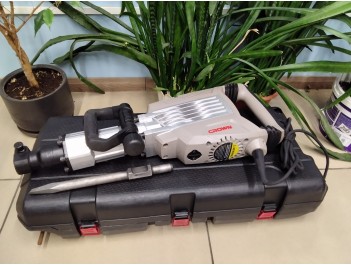 Молоток отбойный Crown CT18124 BMC