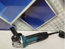 Угловая шлифмашина Makita GA 5034 (б/у)