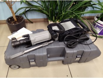 Молоток отбойный  Интерскол М-32/2000В