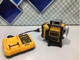 Уровень лазерный DeWalt DCE089D1G