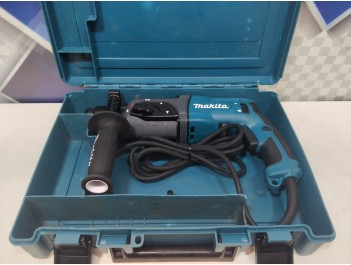 Перфоратор Makita HR 2470  (б/у)