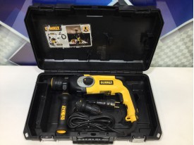 Перфоратор Dewalt D 25124