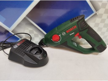 Перфоратор аккумуляторный Bosch Uneo 12 