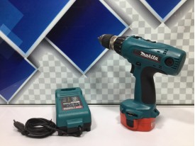 Шуруповерт Makita 6337 D