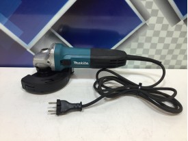 Шлифмашина угловая Makita GA 5030 R