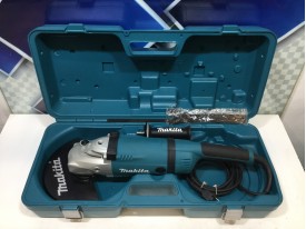 Шлифмашина угловая  Makita GA 9030 S 