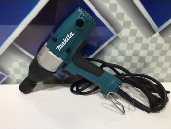 Гайковерт ударный Makita TW 0200 