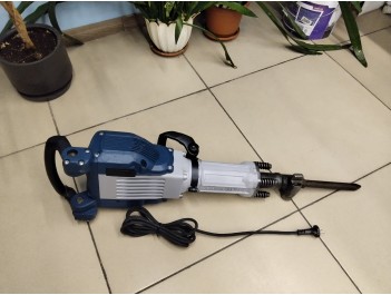 Отбойный молоток Bosch GSH 16-30 