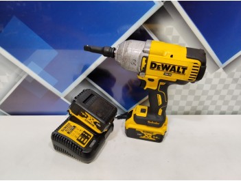 Гайковерт ударный DeWalt DCF 899